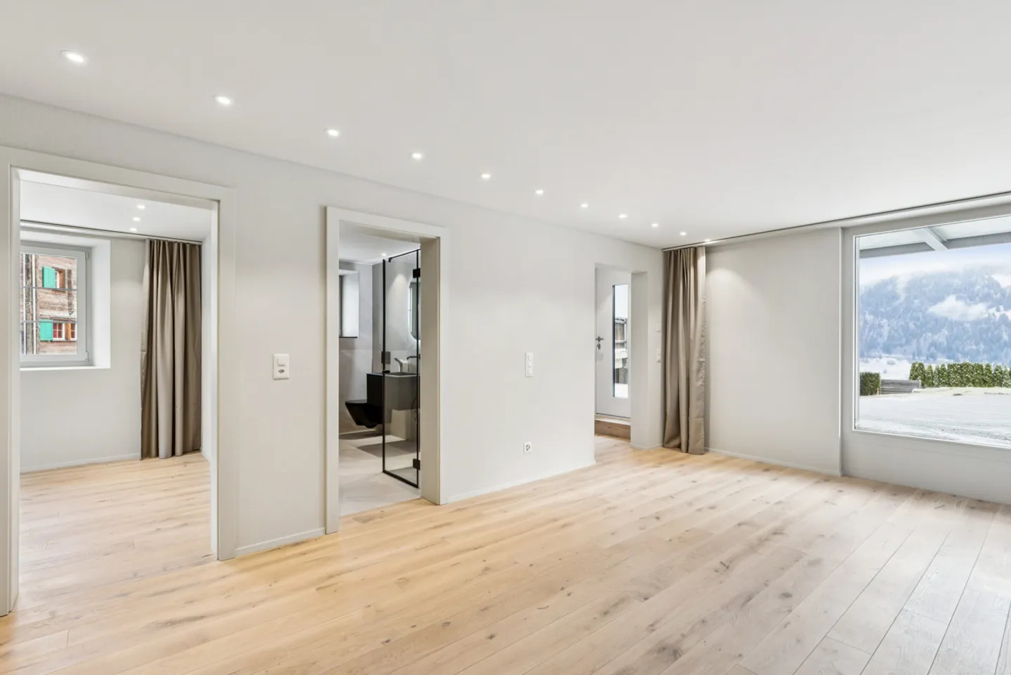 Charmantes Mehrfamilienhaus - Foto 4 von 18