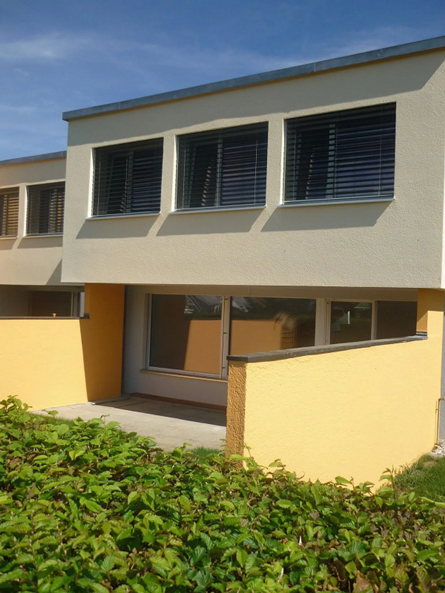 Family-friendly terraced single-family house with garden - Photo 1 of 16