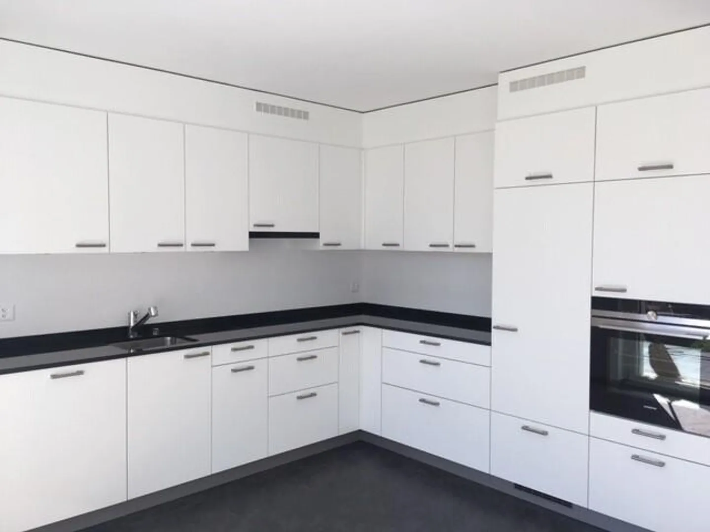 Family-friendly terraced single-family house with garden - Photo 4 of 16