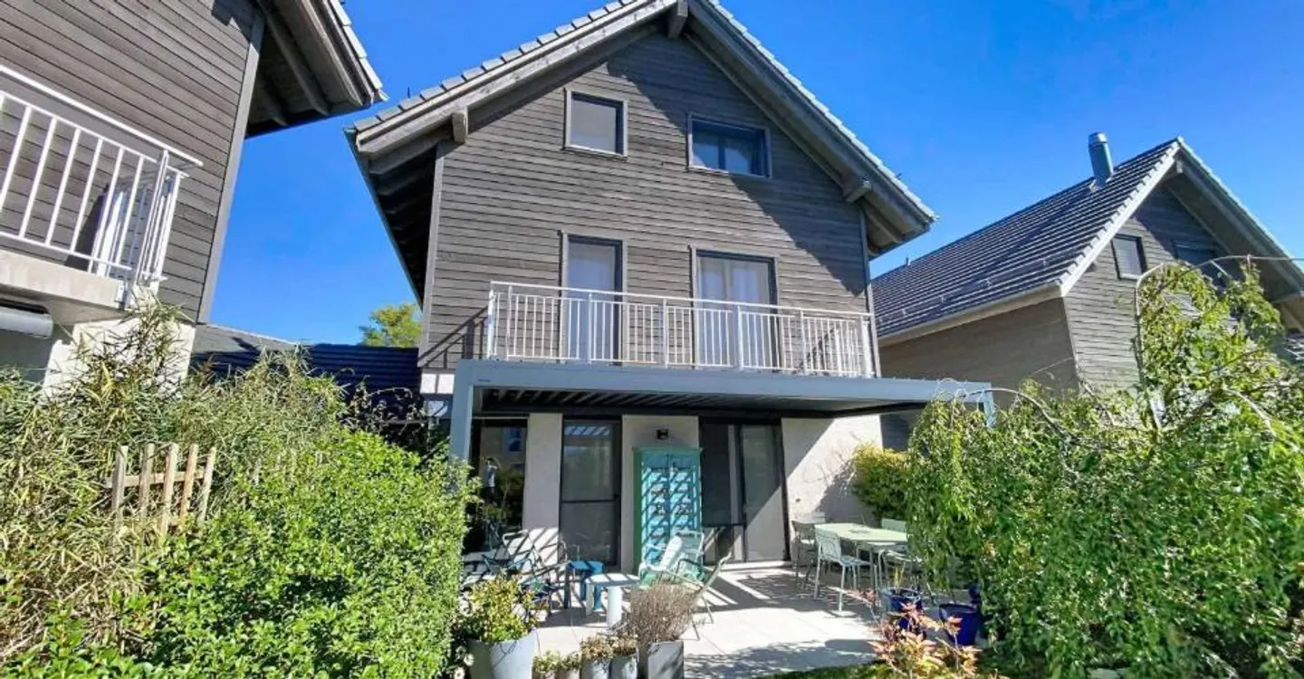 Beautiful recent villa in the heart of the charming village of Saint-Oyen - Photo 10 of 10