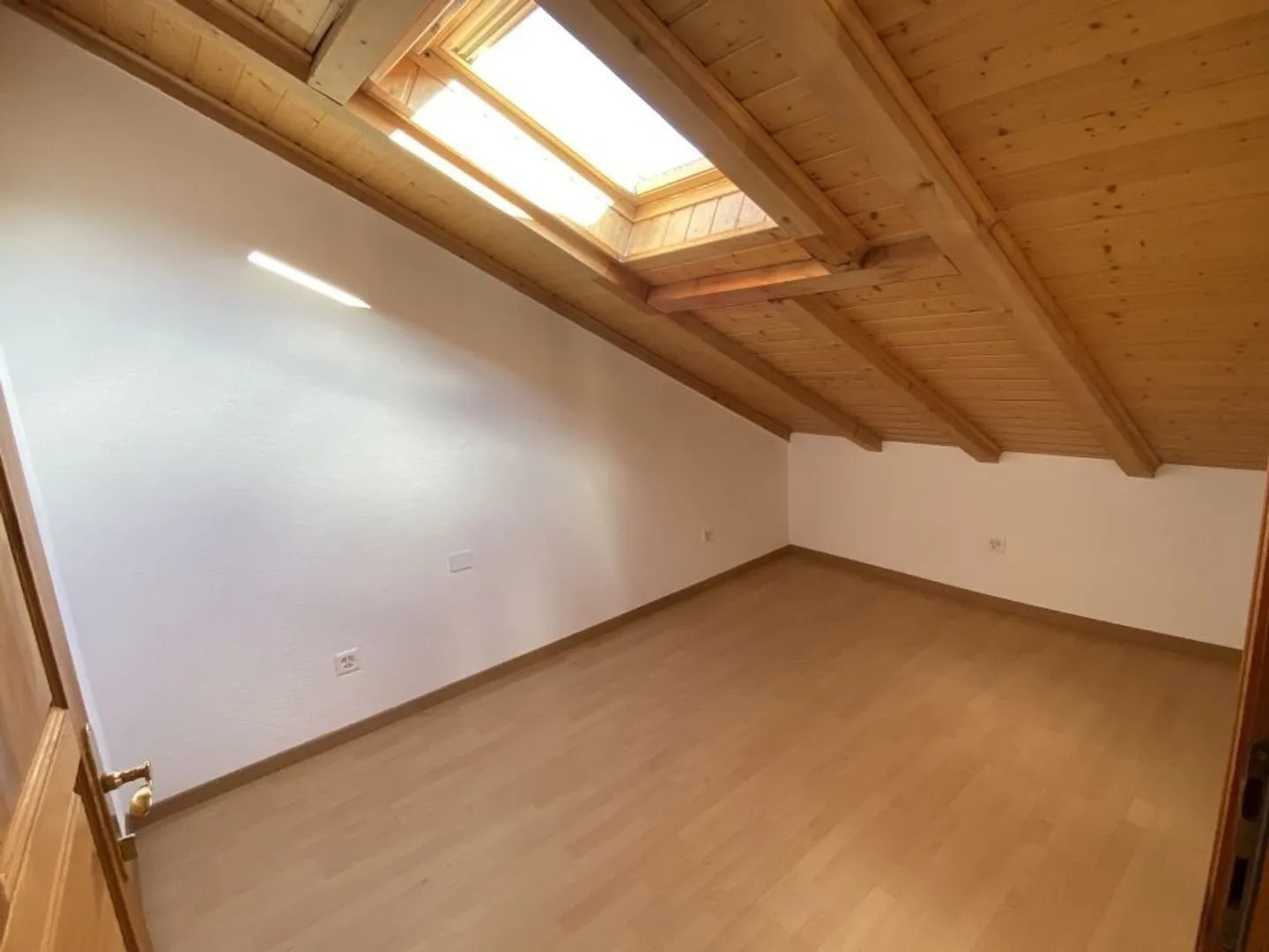 Wunderschöne 5,5-Zimmer-Wohnung zu vermieten! - Foto 7 von 22