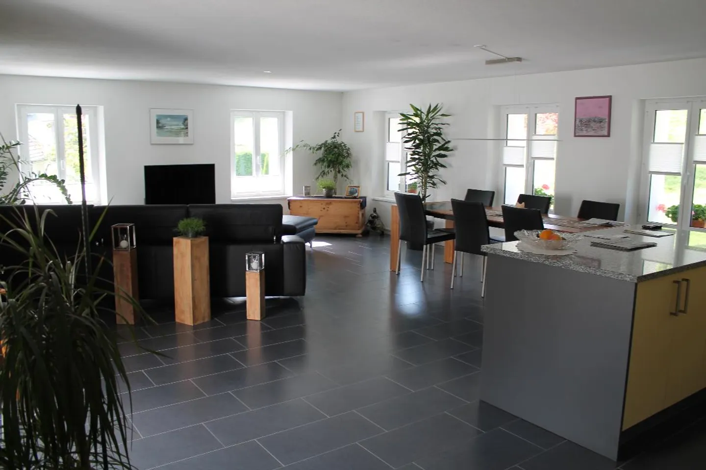 Casa multifamiliare di 9 camere - Foto 4 di 5