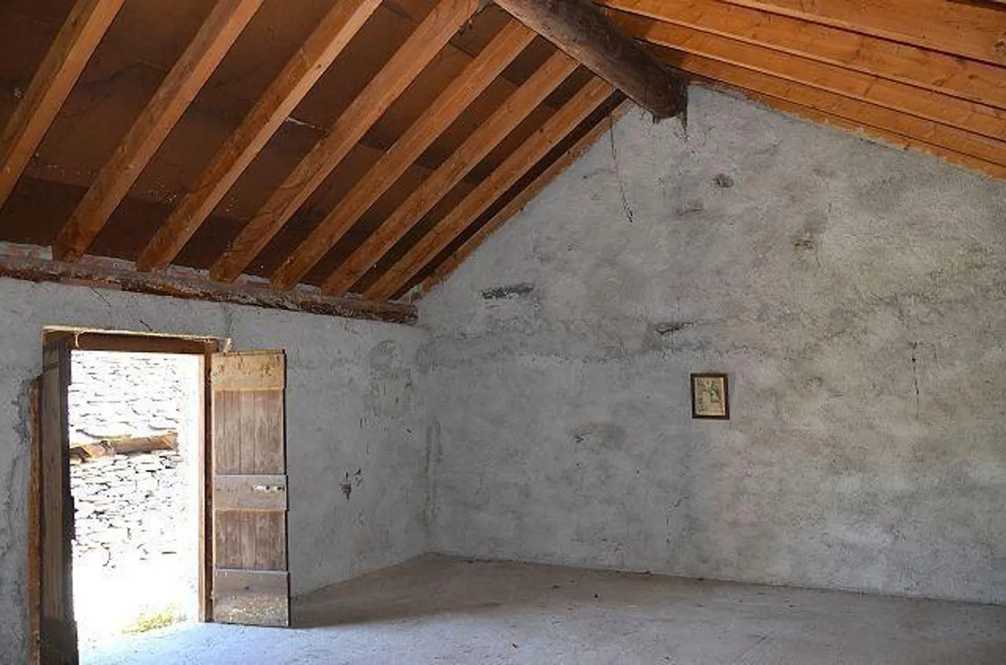 Maison dans le noyau de 5 pièces à rénover avec le rustique et le jardin... - Photo 21 sur 43