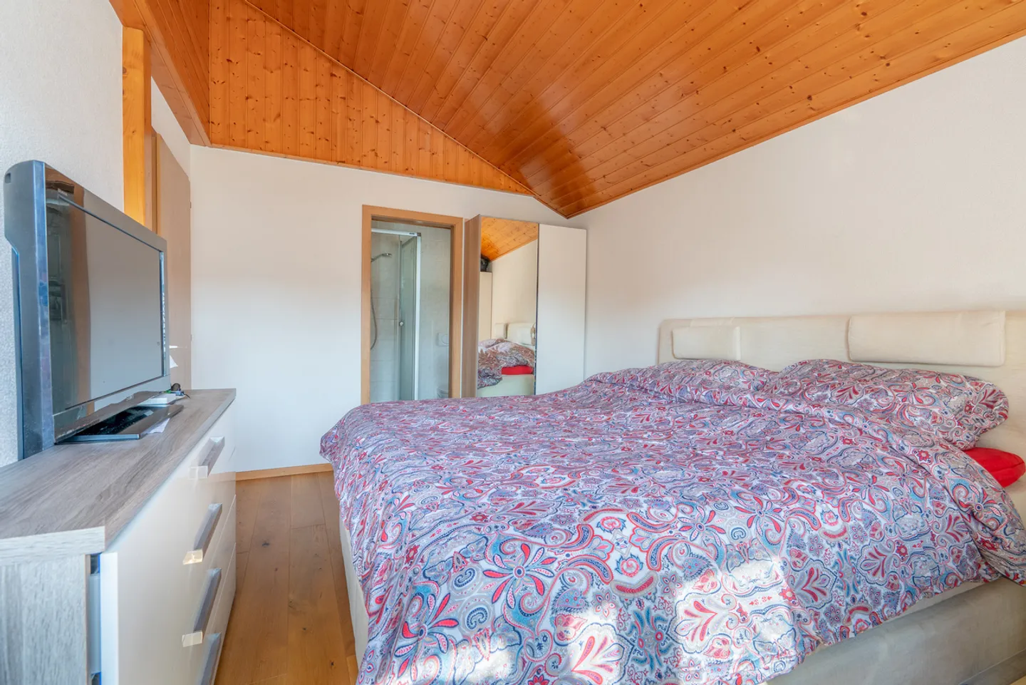 Doppelhaushälfte mit Garage in Bossonnens - EXKLUSIV - Foto 13 von 16
