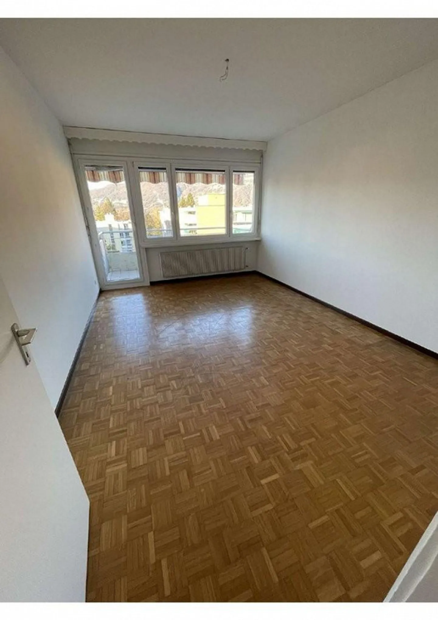 3.5 Room Apartment - Photo 4 of 7