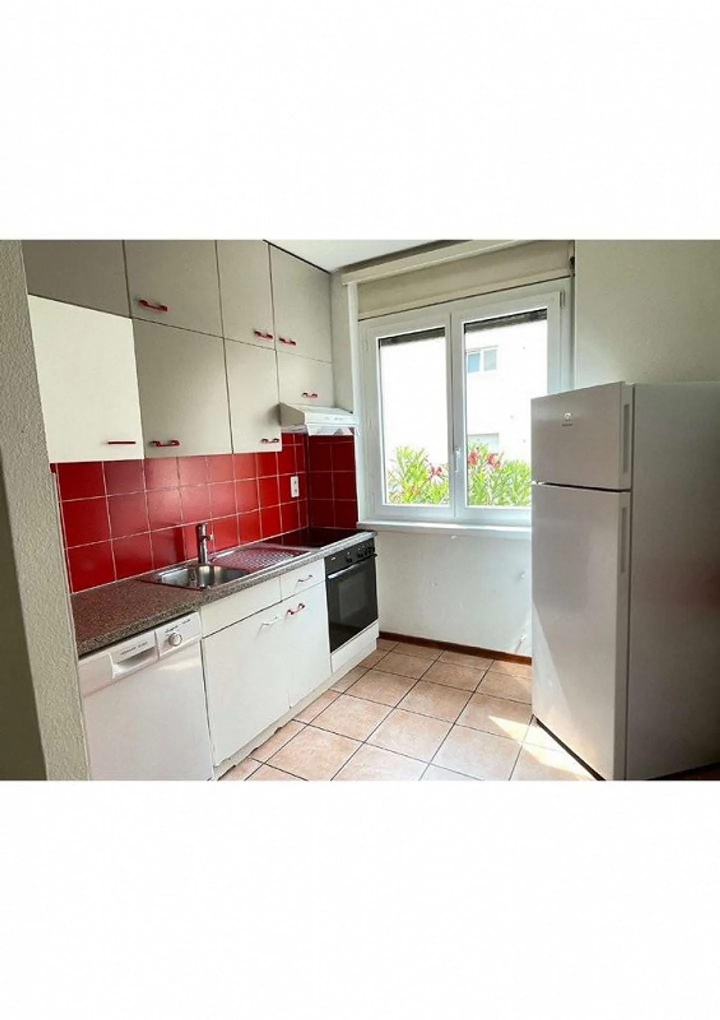 3.5 Room Apartment - Photo 7 of 7