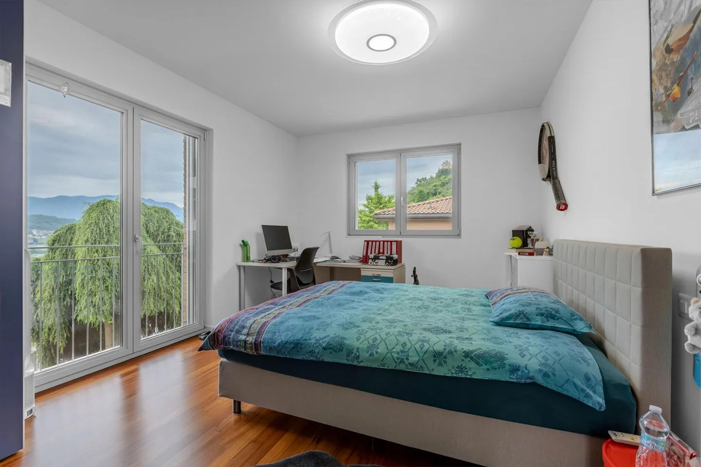 Magnificent and spacious 5.5-room villa with garden and pool in Manno - Photo 7 of 12