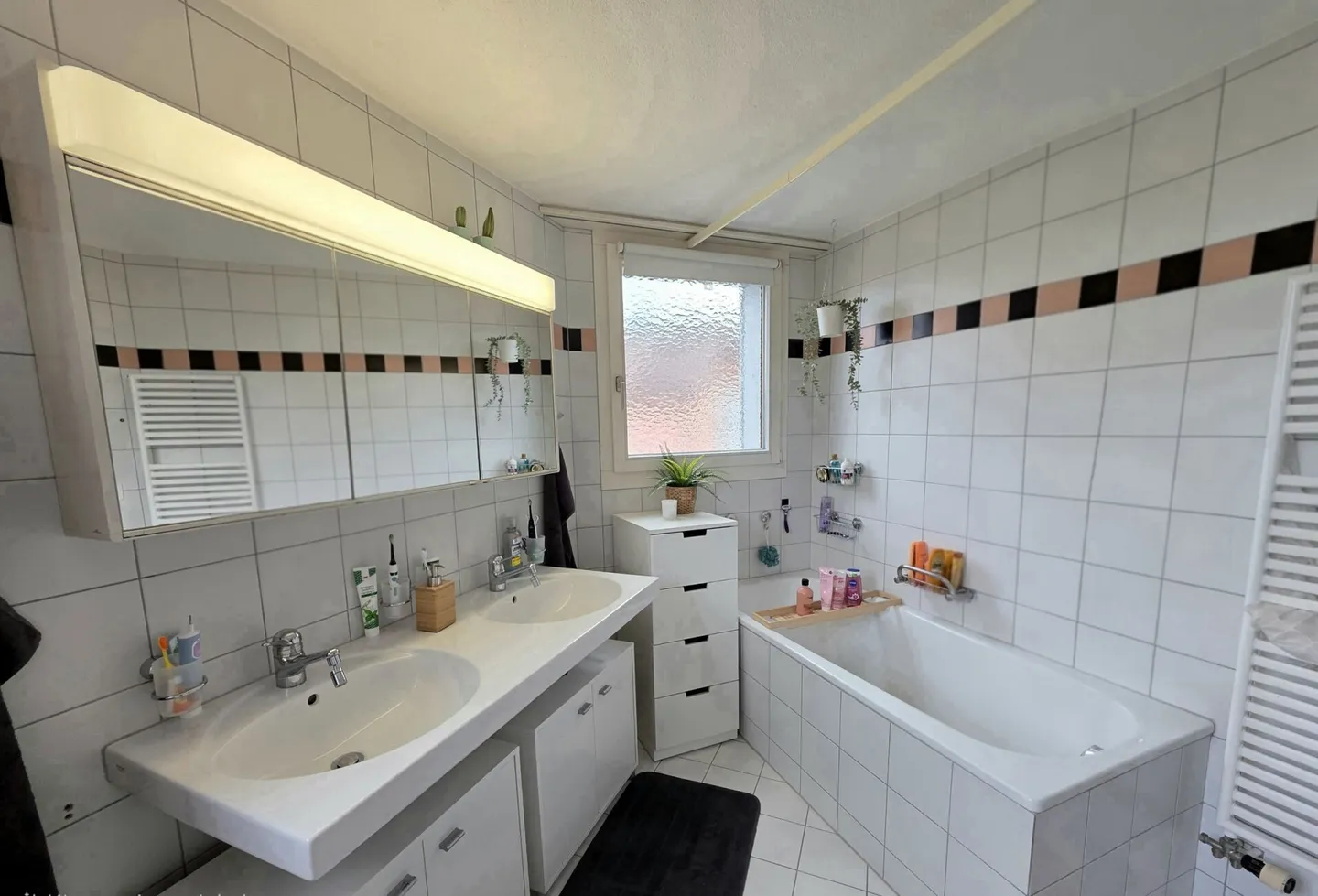 Casa spaziosa per tutta la famiglia! Casa bifamiliare di 5,5 stanze - Foto 11 di 18