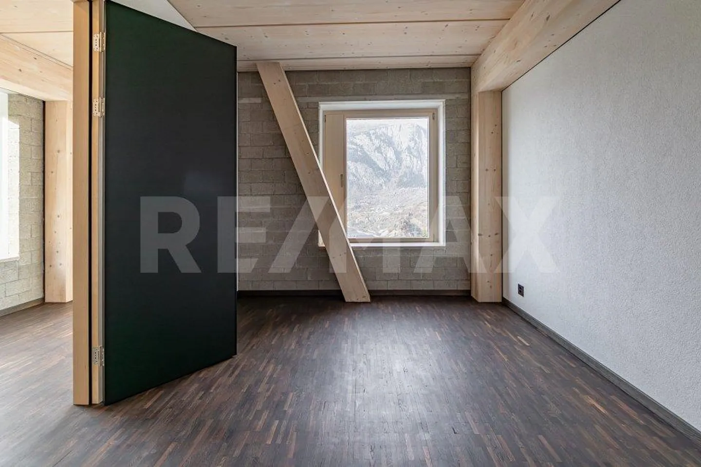 Appartement duplex 4,5 pièces à Termen - Photo 9 sur 13