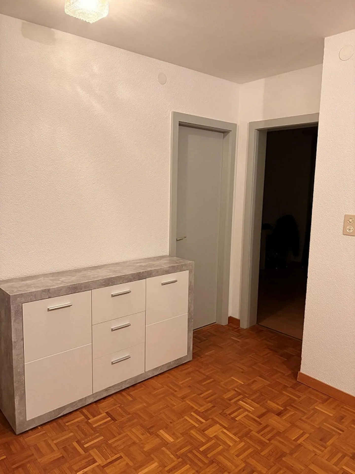 Wohnung in einer ruhigen und grünen Umgebung - Foto 4 von 7