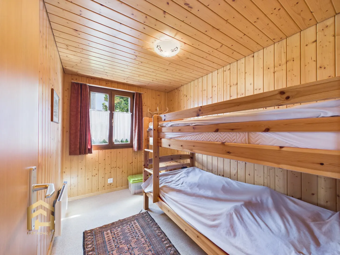 Chalet charmant du Valais avec une vue imprenable sur la vallée du Rhône - Photo 6 sur 13