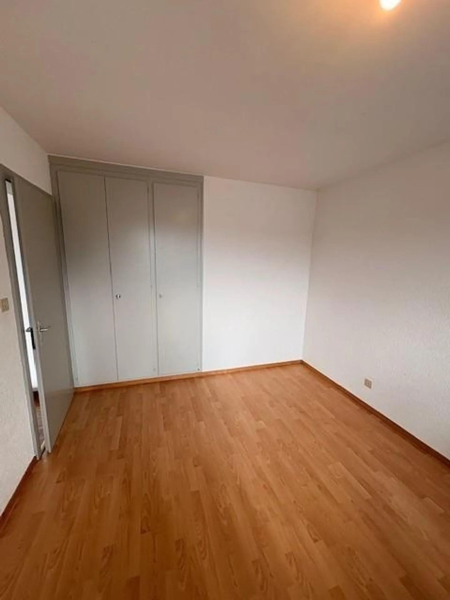 Wohnung in einer ruhigen und grünen Umgebung - Foto 6 von 7