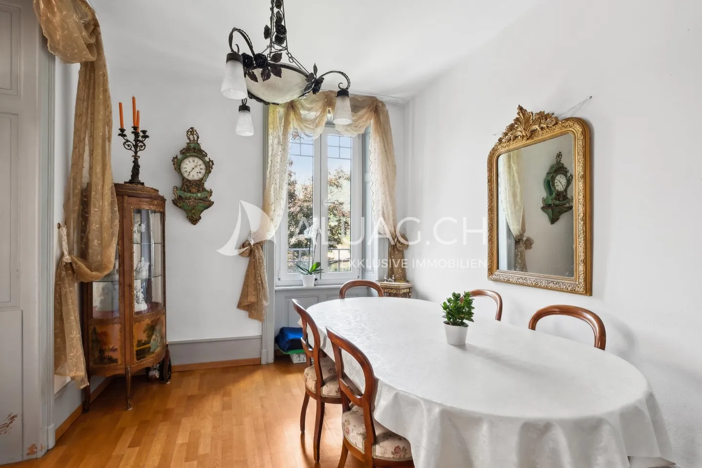 VIVERE SU DUE PIANI IN UNA VILLA - Foto 6 di 14