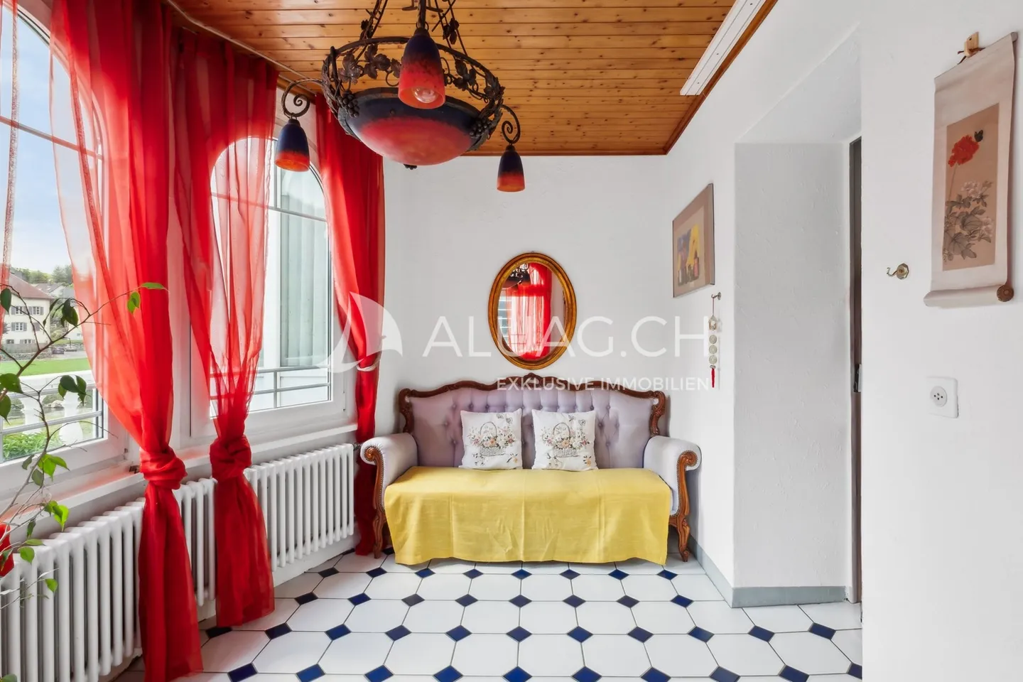 VIVERE SU DUE PIANI IN UNA VILLA - Foto 8 di 14