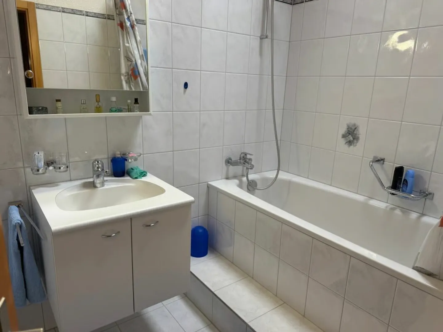 Gemütliches Doppel-Einfamilienhaus in der Zone W3 - Photo 16 sur 20