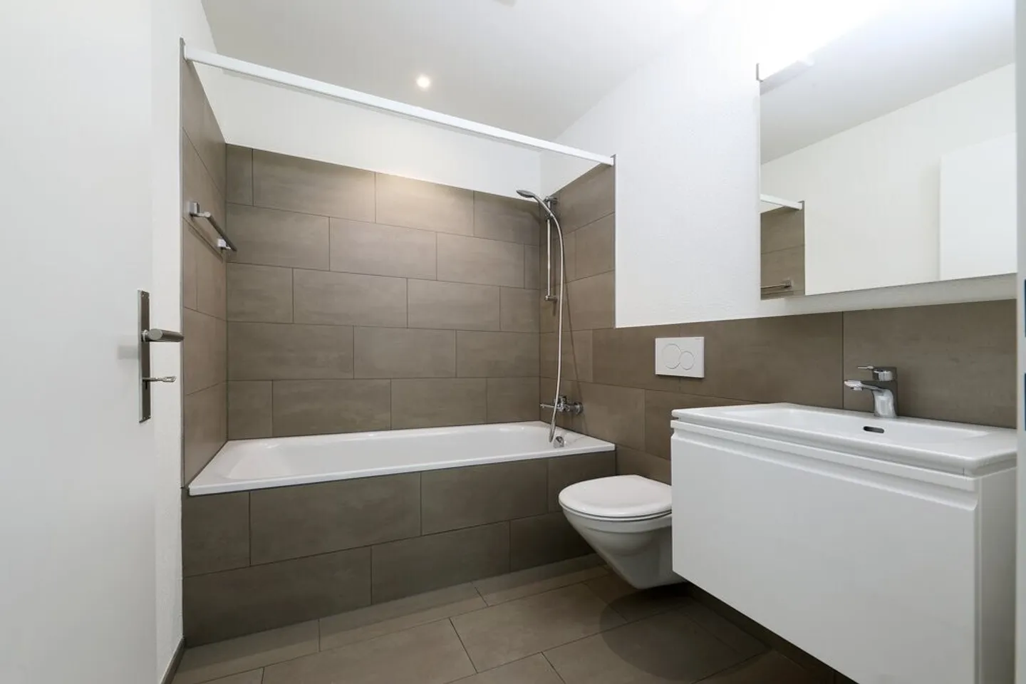 Living with a view of greenery - Photo 5 of 6