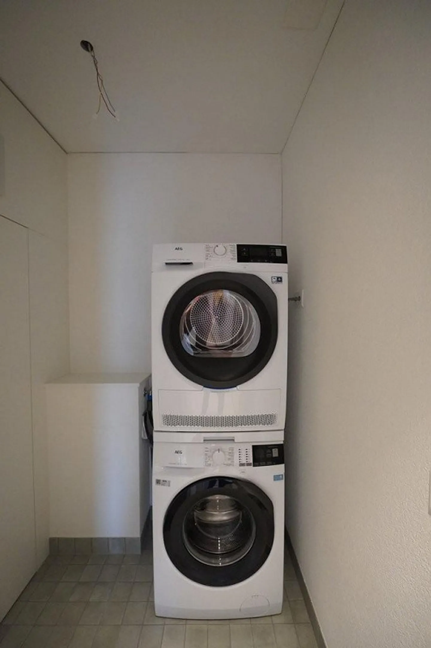 Modernes Apartment in Muttenz - Foto 4 von 8