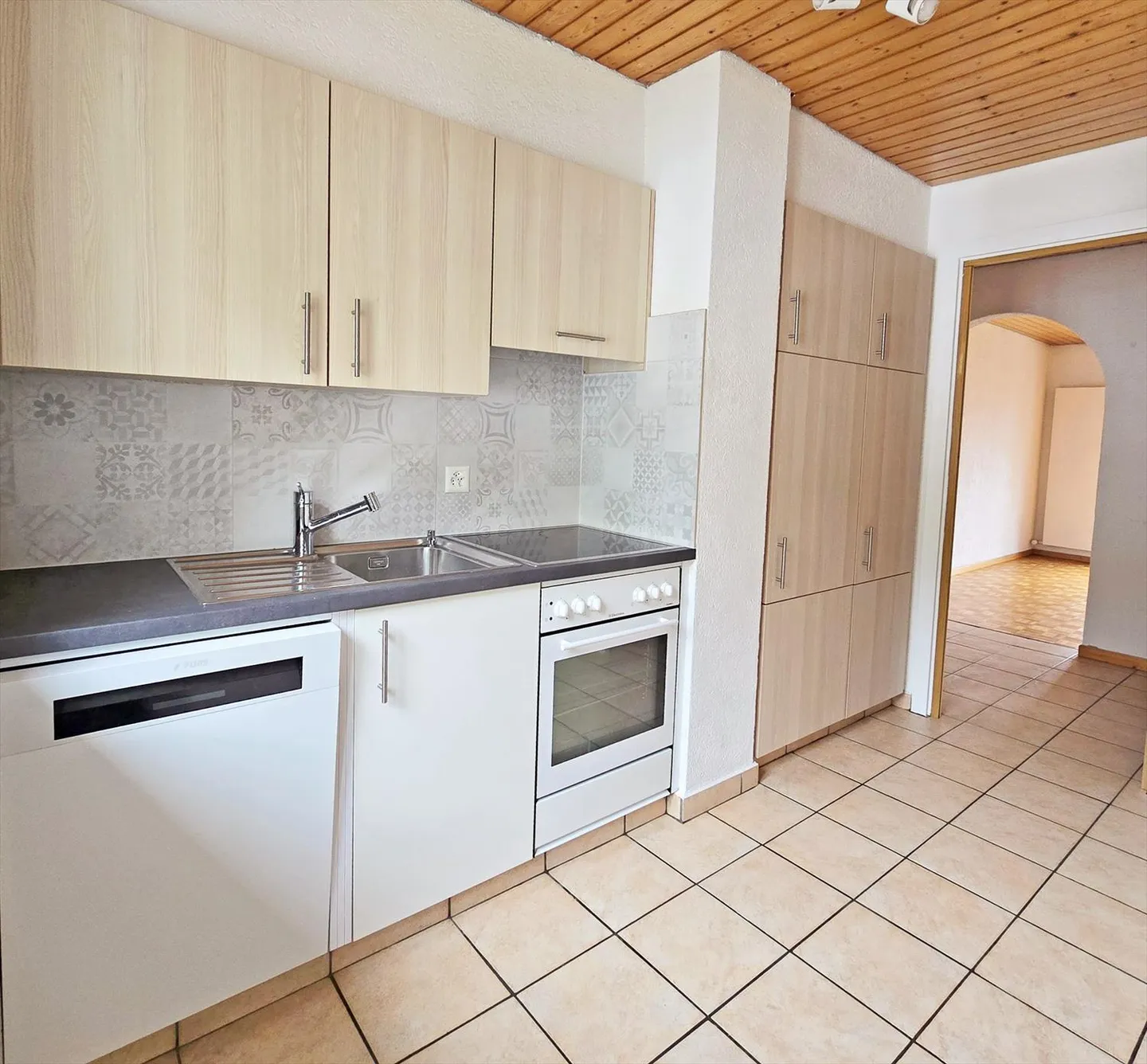 Incantevole appartamento di 4,5 locali con vista libera - Foto 4 di 8