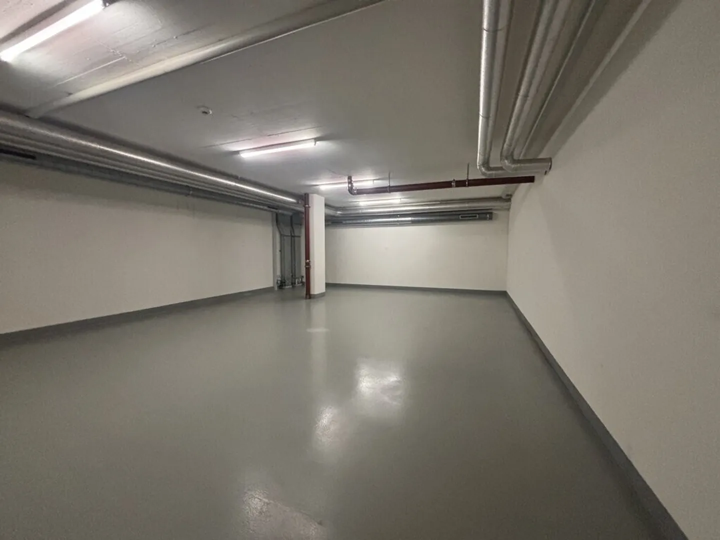 Espace de stockage sécurisé - Photo 2 sur 2