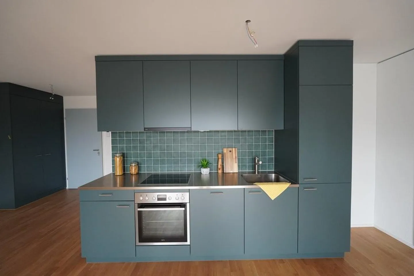 Modernes Apartment in Muttenz - Foto 2 von 8