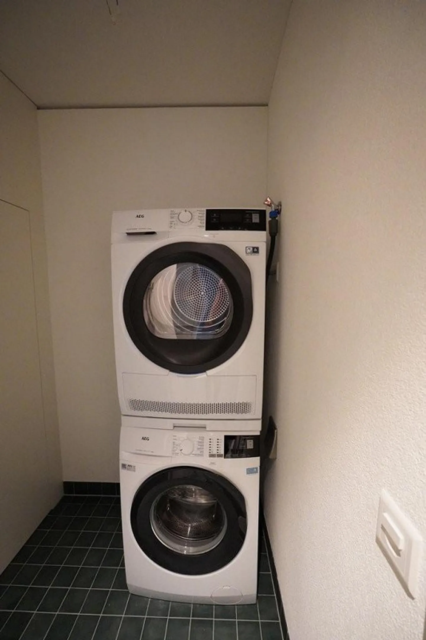 Modernes Apartment in Muttenz - Foto 6 von 8