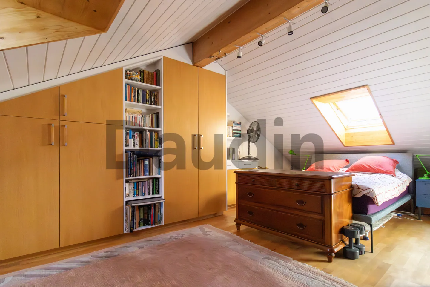 Casa con 6 stanze nel cuore di Lully - Foto 8 di 9