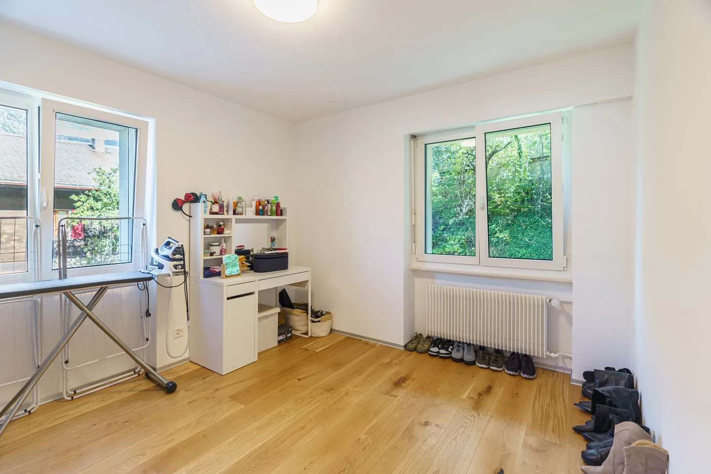 Perfekte Kombination aus Ruhe und urbaner Nähe - Foto 4 von 6