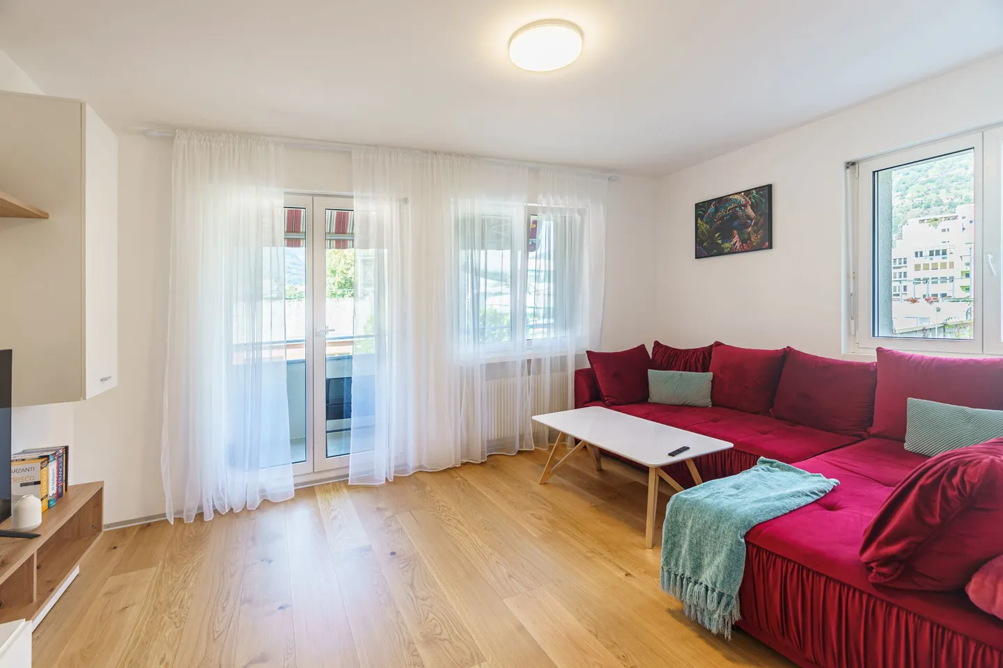 Perfekte Kombination aus Ruhe und urbaner Nähe - Foto 2 von 6