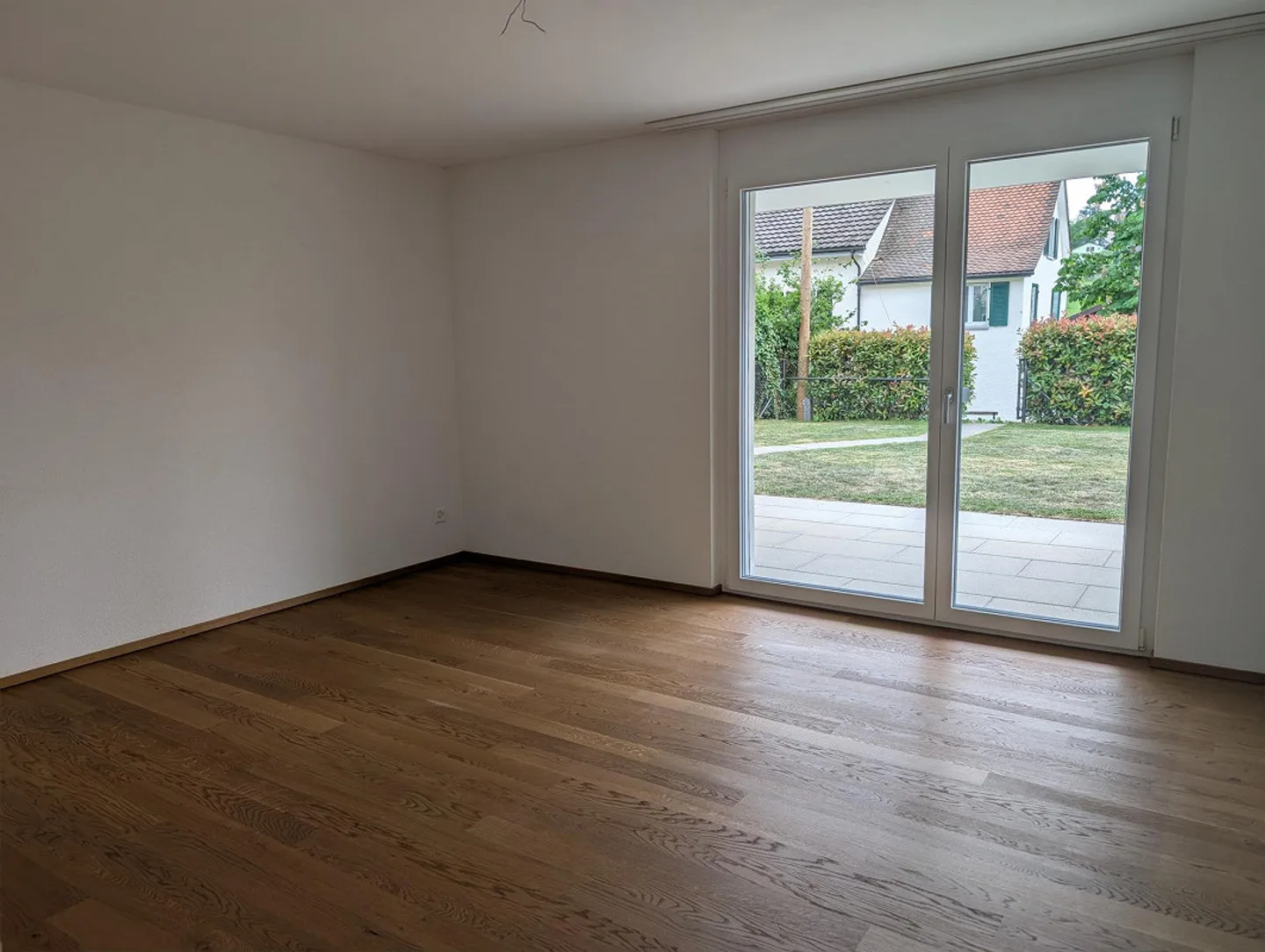 Modernes Erdgeschoss-Apartment - Foto 7 von 11