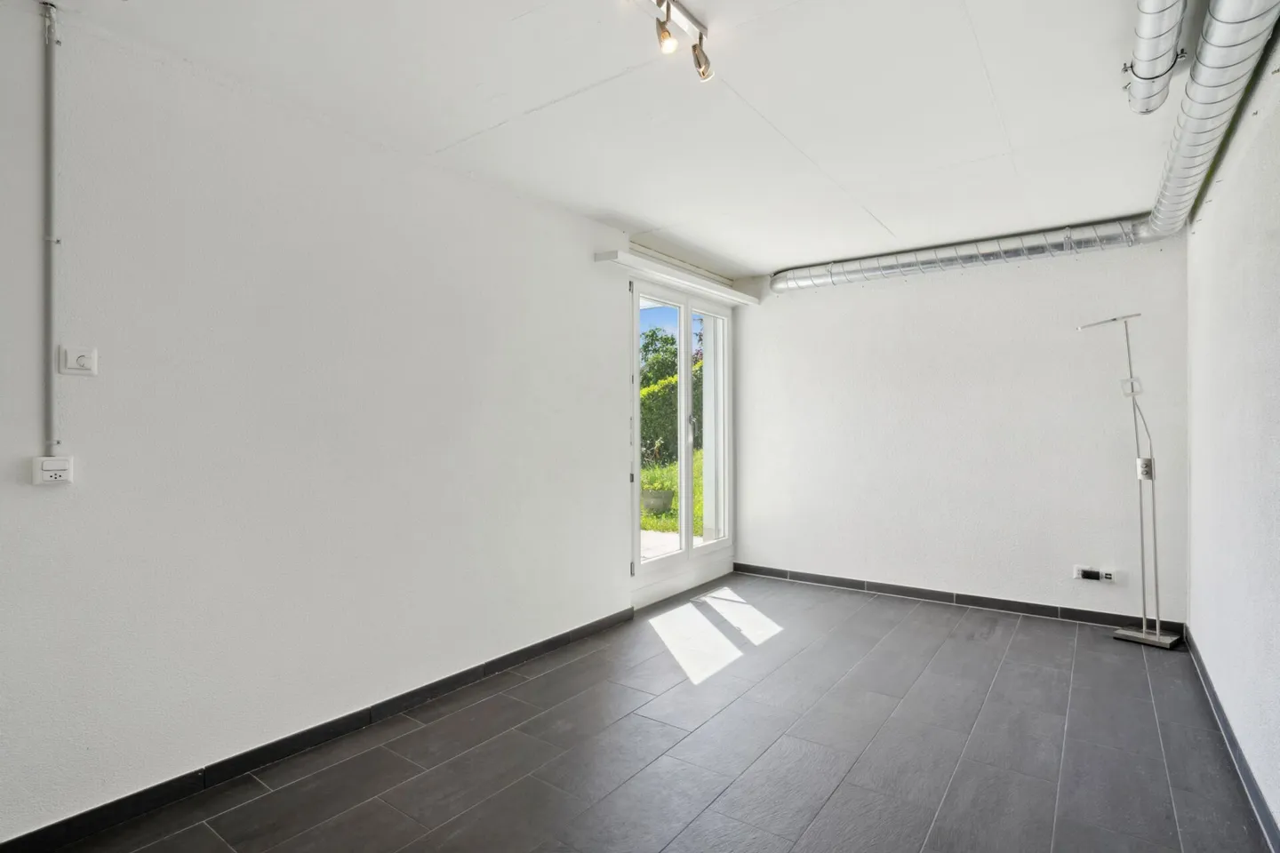 4.5-Zimmer-Terrassenjuwel in Jona SG - hell & sehr gepflegt - Foto 8 von 13