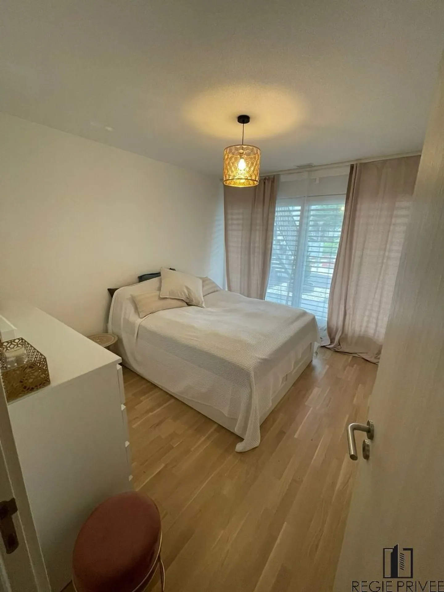 2.5-room apartment with terrace - Photo 3 of 5