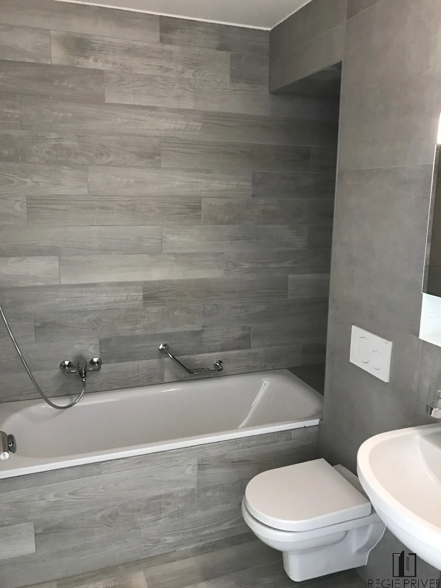 2.5-room apartment with terrace - Photo 5 of 5