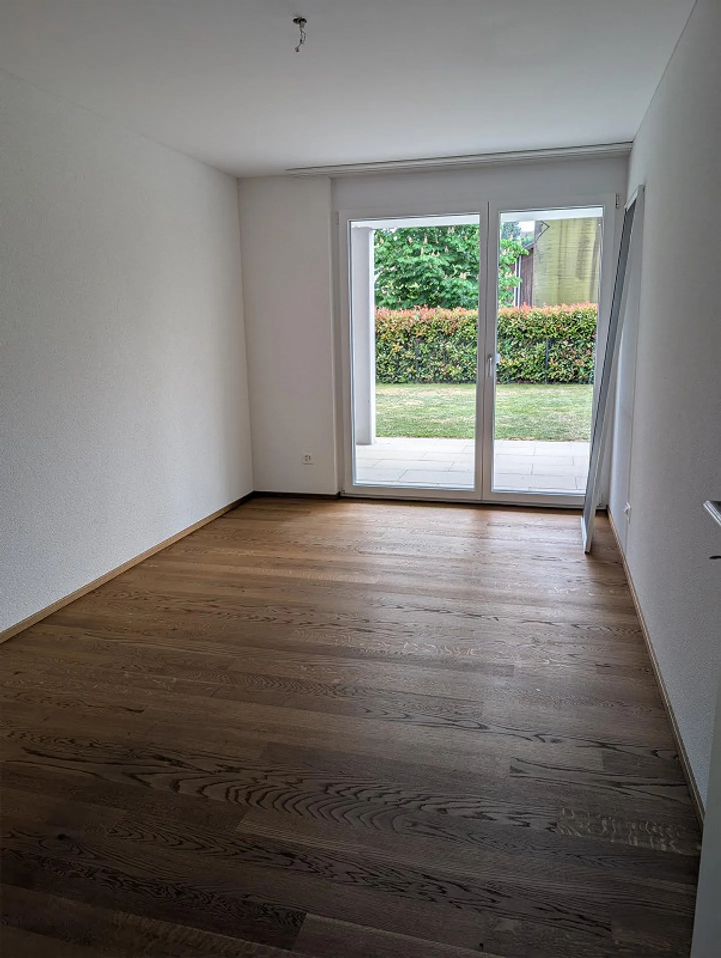 Modernes Erdgeschoss-Apartment - Foto 8 von 11