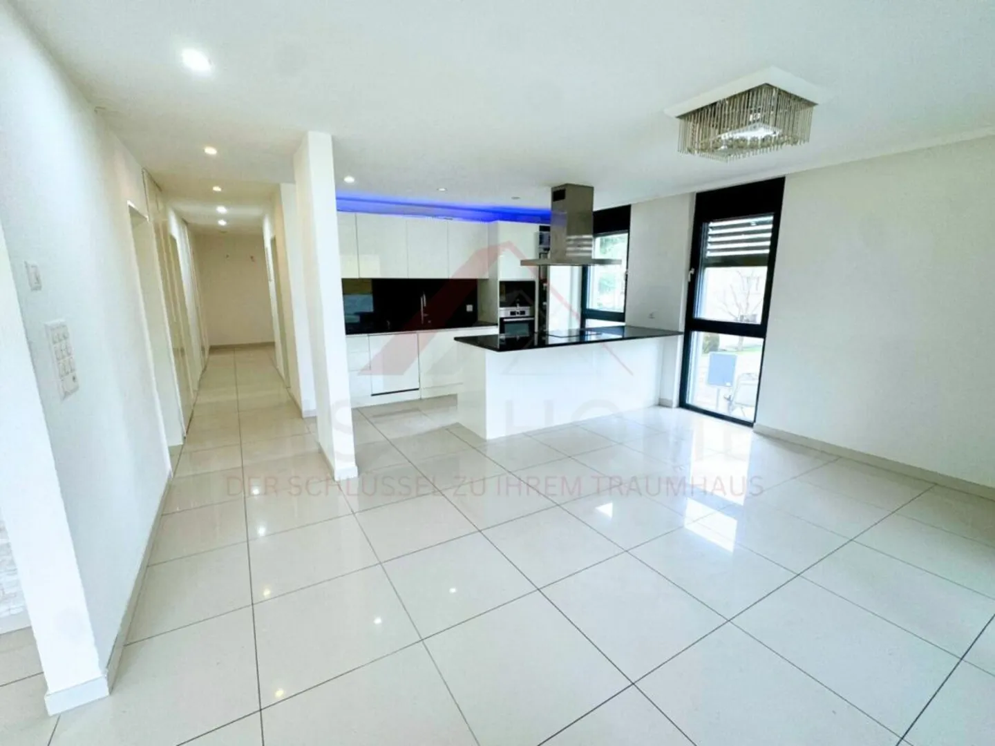 Appartamento spazioso 4.5 locali - Foto 3 di 11