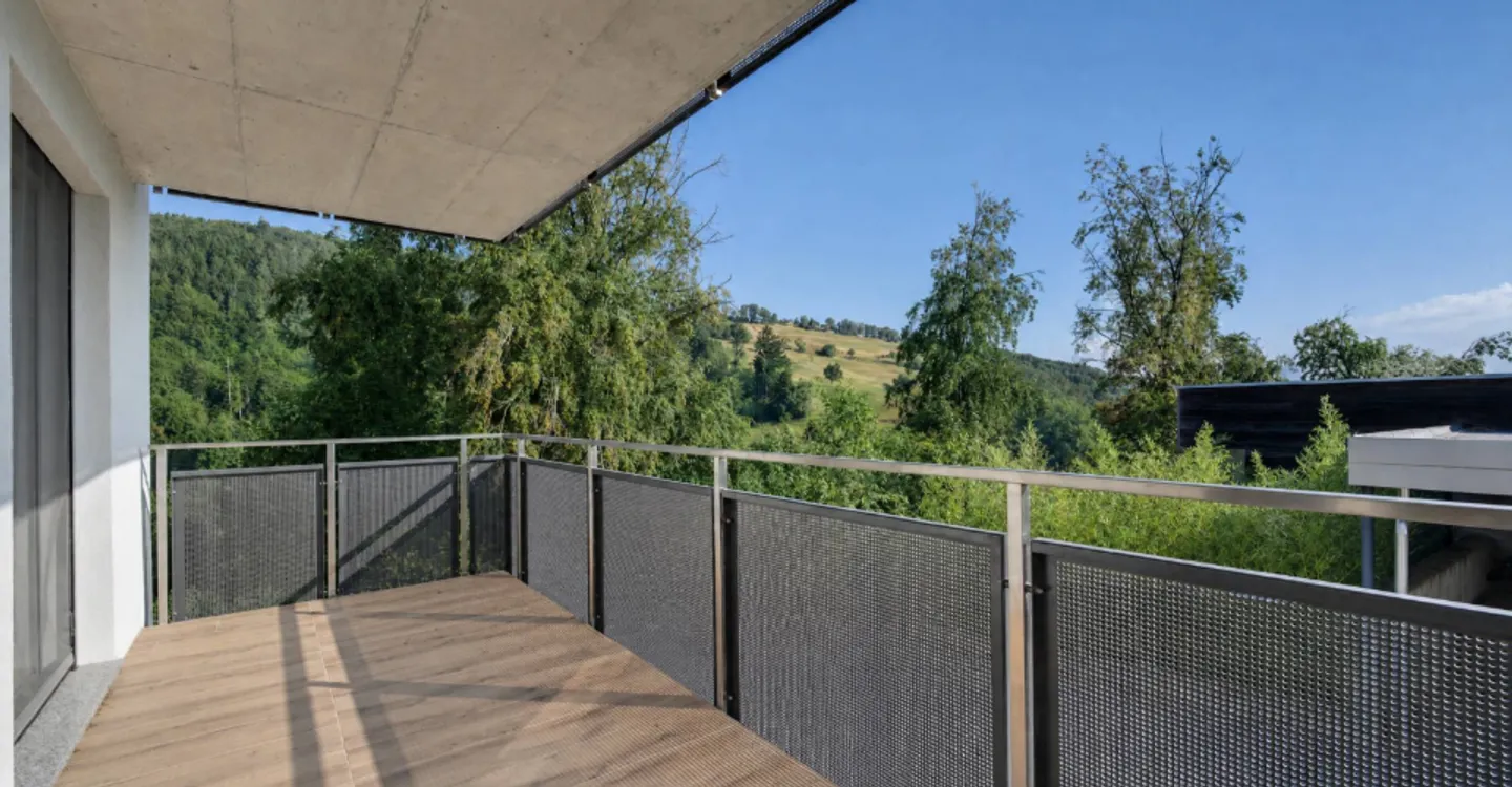 Semi-Detached Villa with 5.5 Rooms and Private Garden Space of 200m2 - Photo 9 of 12