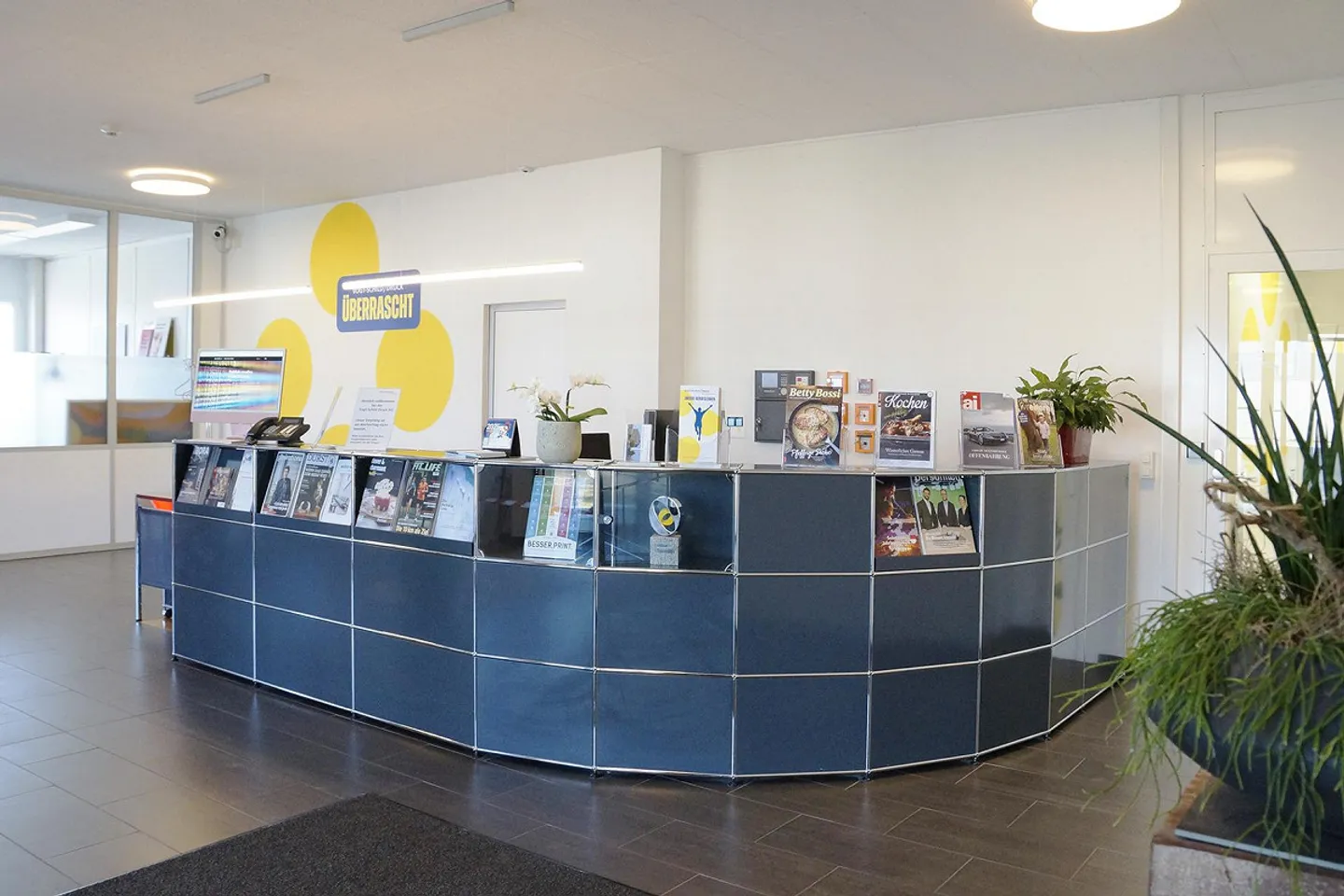 Professional small and large offices without high fixed costs - Photo 2 of 8