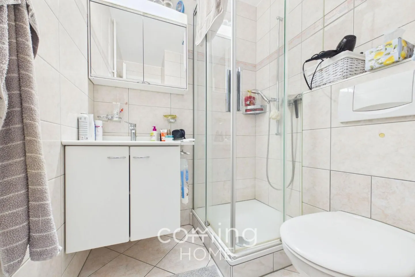 Well-maintained 3.5-room apartment with mountain view in Visp - Photo 6 of 11