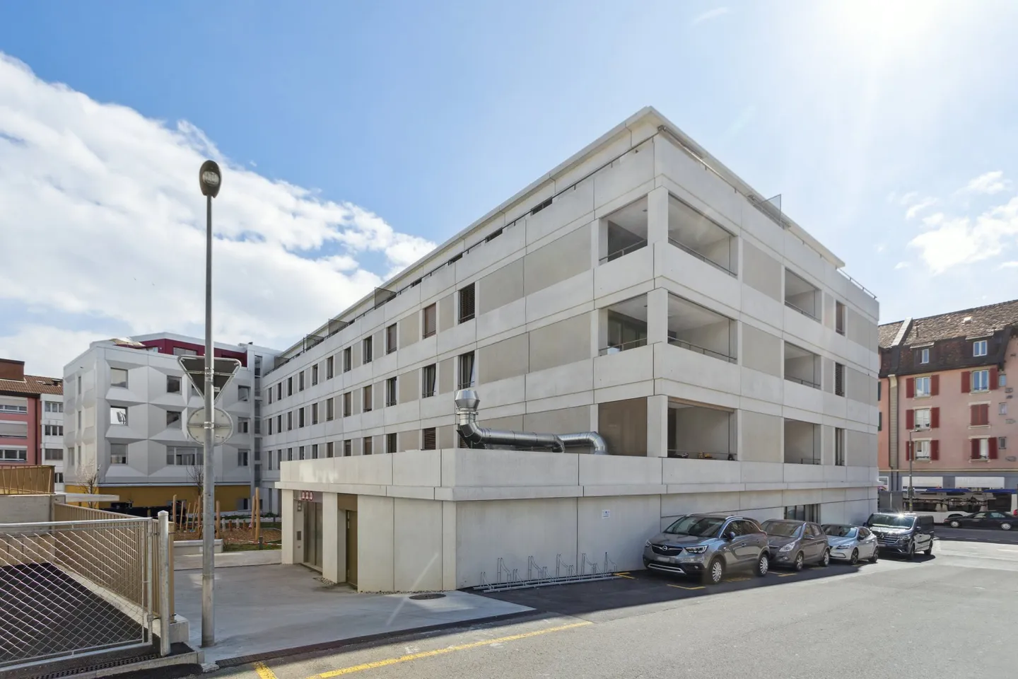 In affitto parcheggio interno - Foto 1 di 1