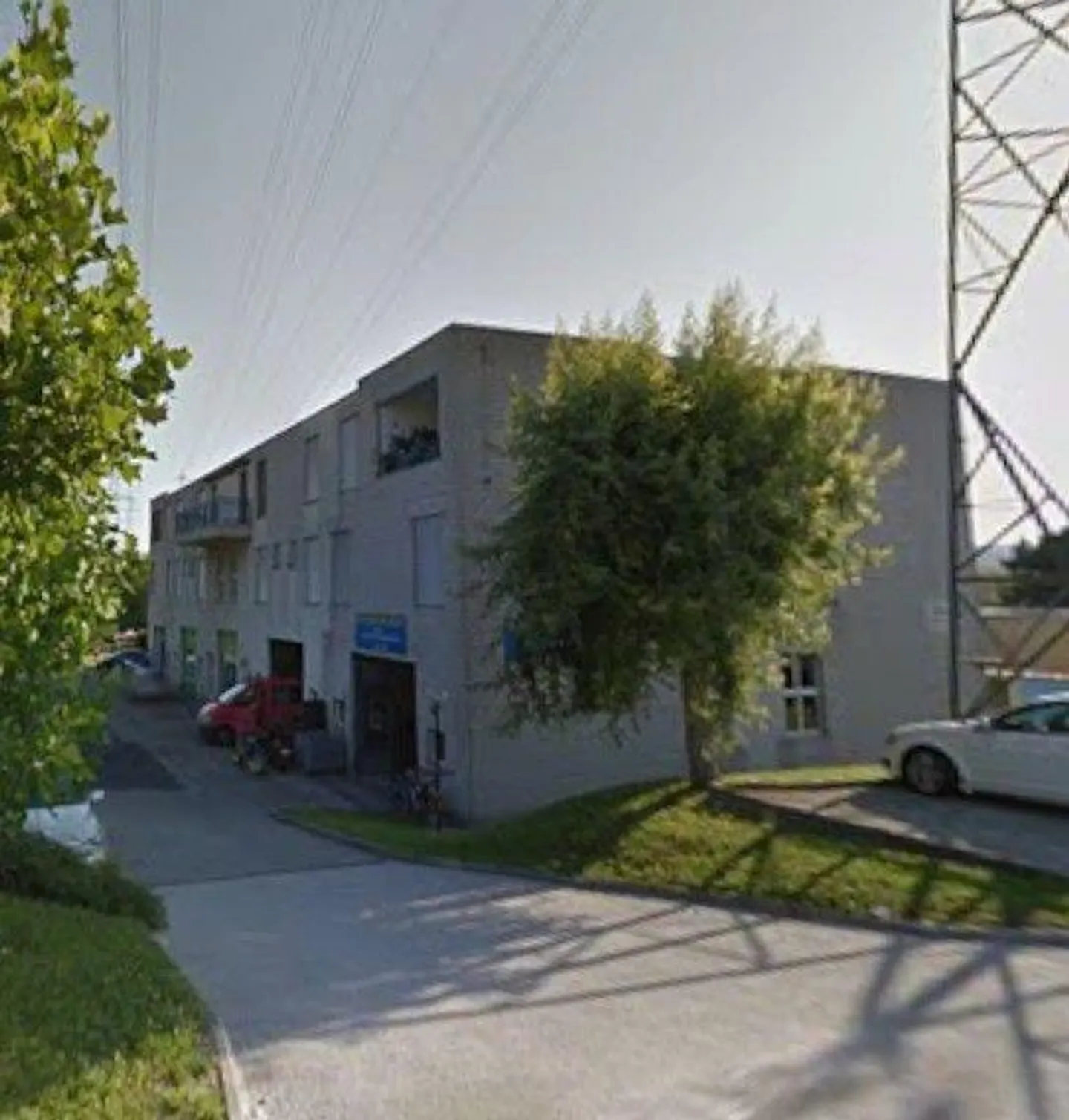 *Bureaux* - Photo 1 sur 13