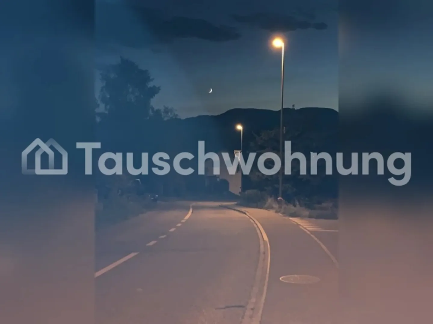 Apartment for rent - Photo 4 of 4