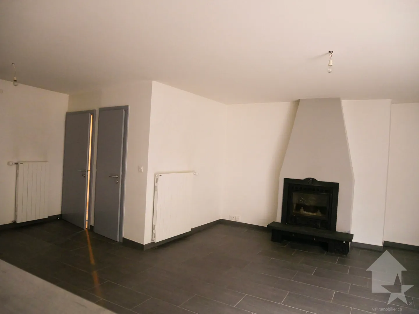 Spaziosa casa / appartamento di villaggio a meno di 15 minuti da La Fouly - Foto 9 di 22