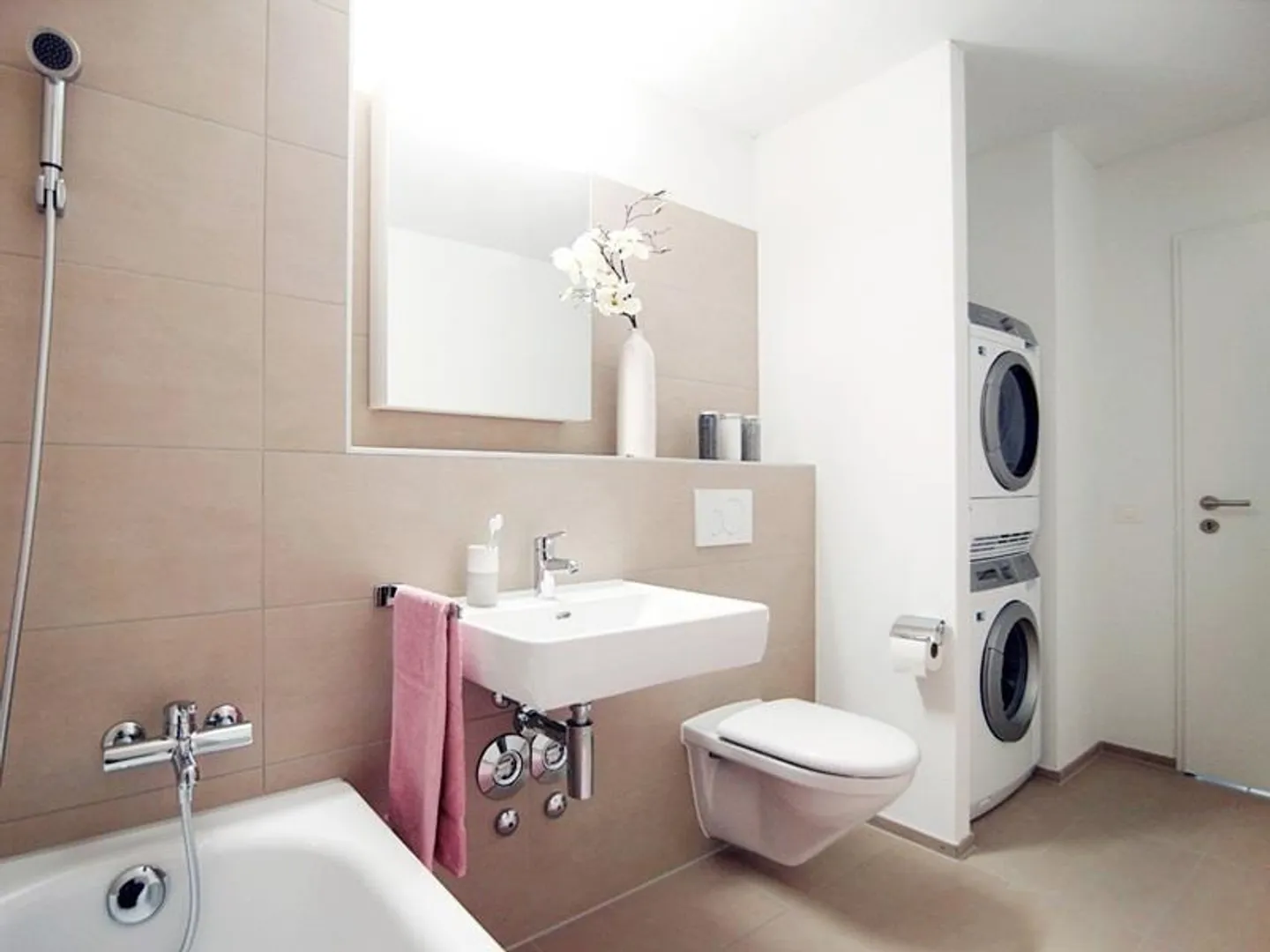 Appartamento moderno e pratico di 2,5 stanze - Foto 3 di 6