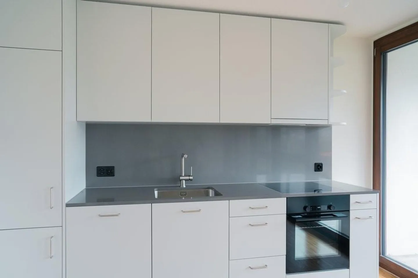 LOUER SANS CAUTION Appartement récemment rénové et situé au centre - Photo 2 sur 7