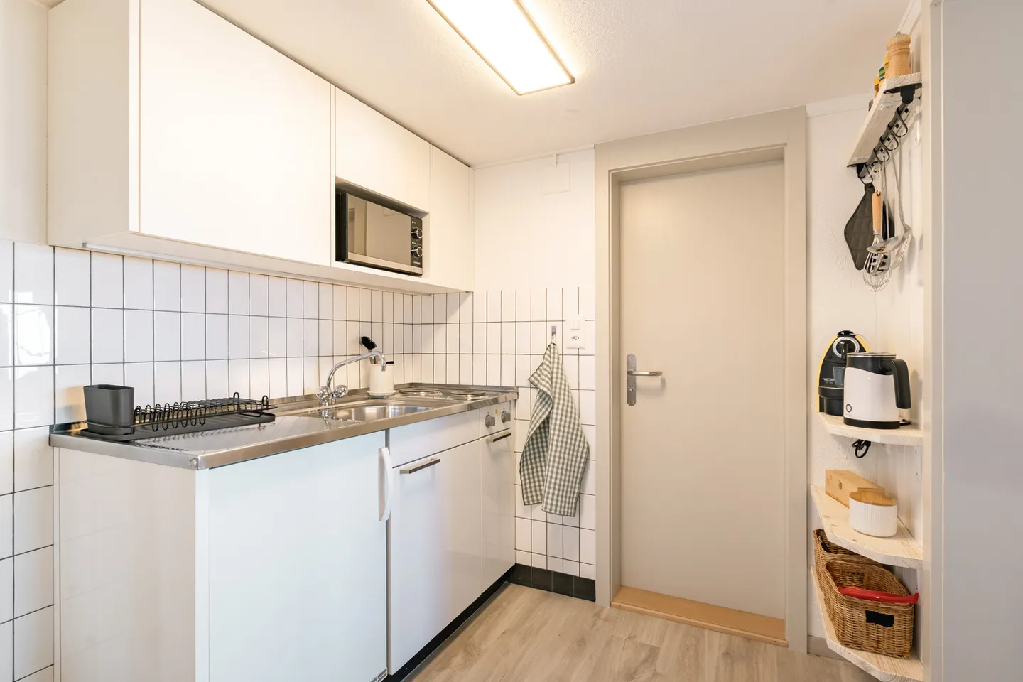 2½ ROOM APARTMENT IN LEISSIGEN (BE), FURNISHED, TEMPORARY - Photo 8 of 10