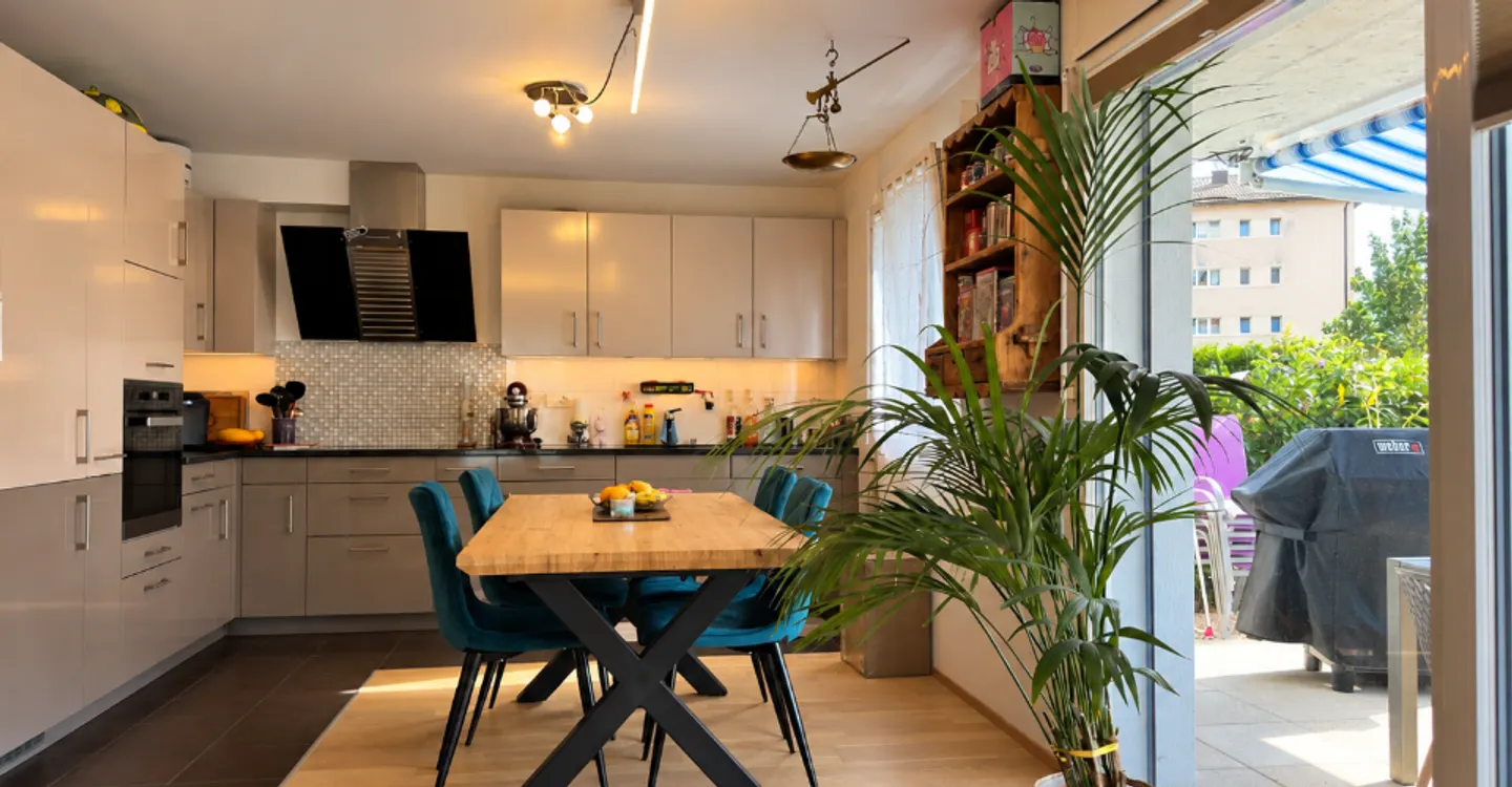 Au cœur du village, appartement avec terrasse et jardin - Foto 2 von 11