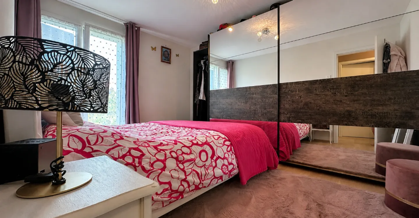 Au cœur du village, appartement avec terrasse et jardin - Foto 10 von 11
