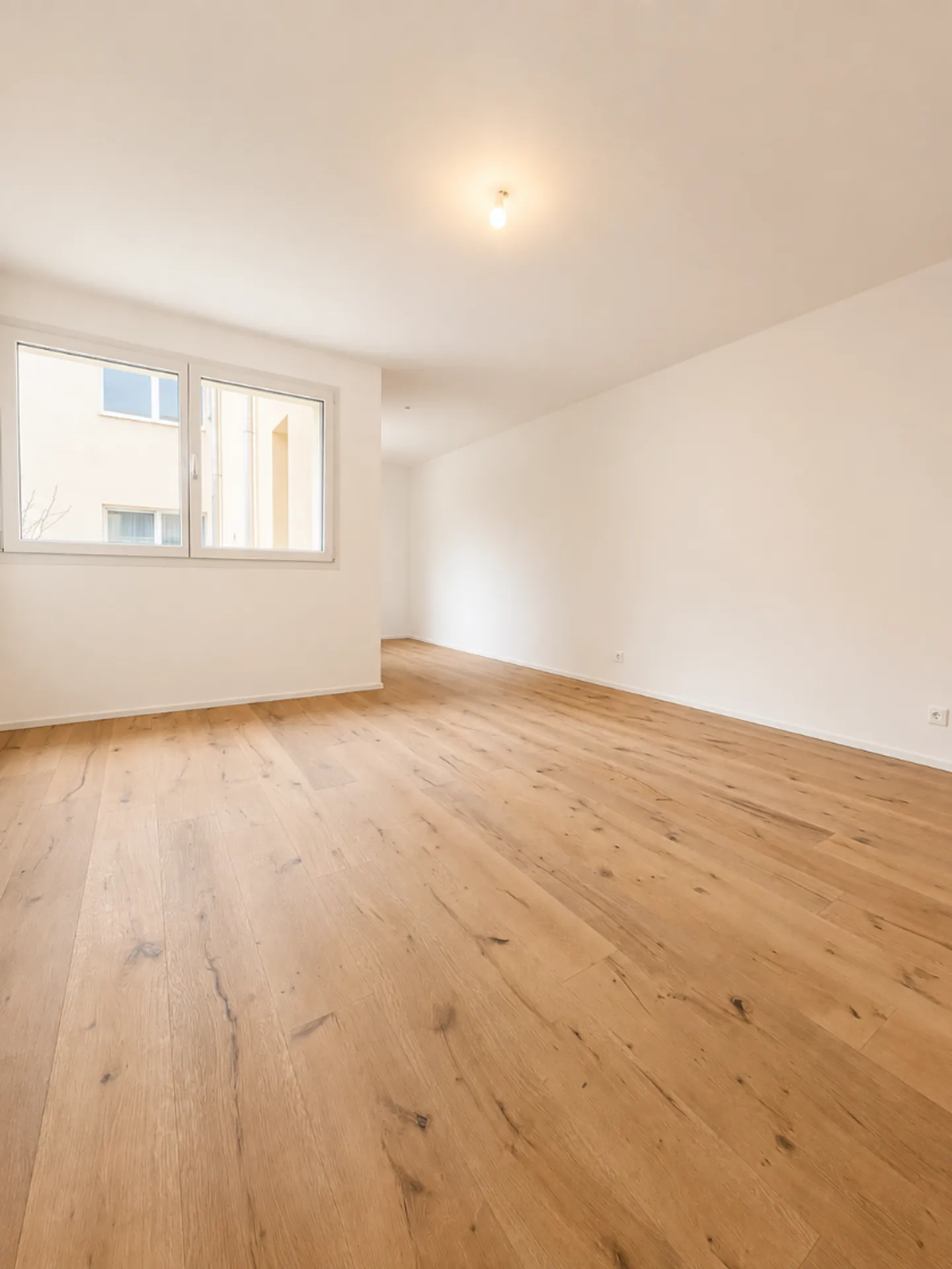Appartement moderne avec terrasse - Photo 8 sur 12