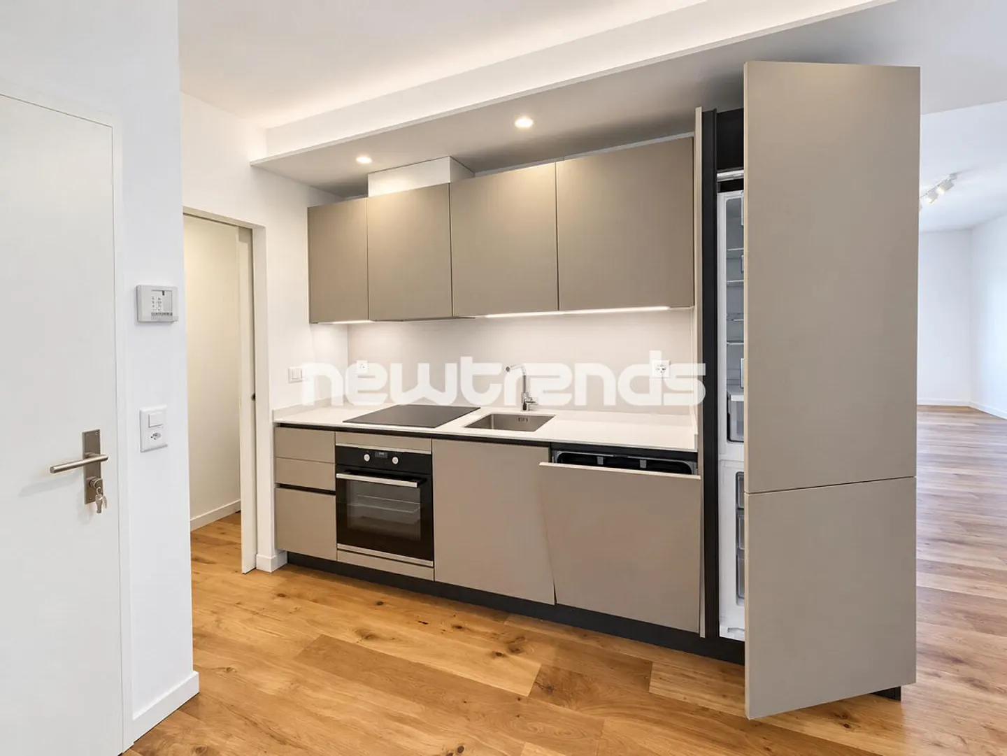 Appartamento ristrutturato con vista aperta - Foto 10 di 14