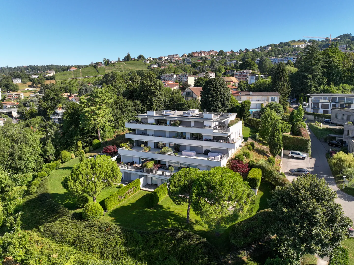 4.5-room apartment with terrace and panoramic view of the lake - Photo 3 of 24