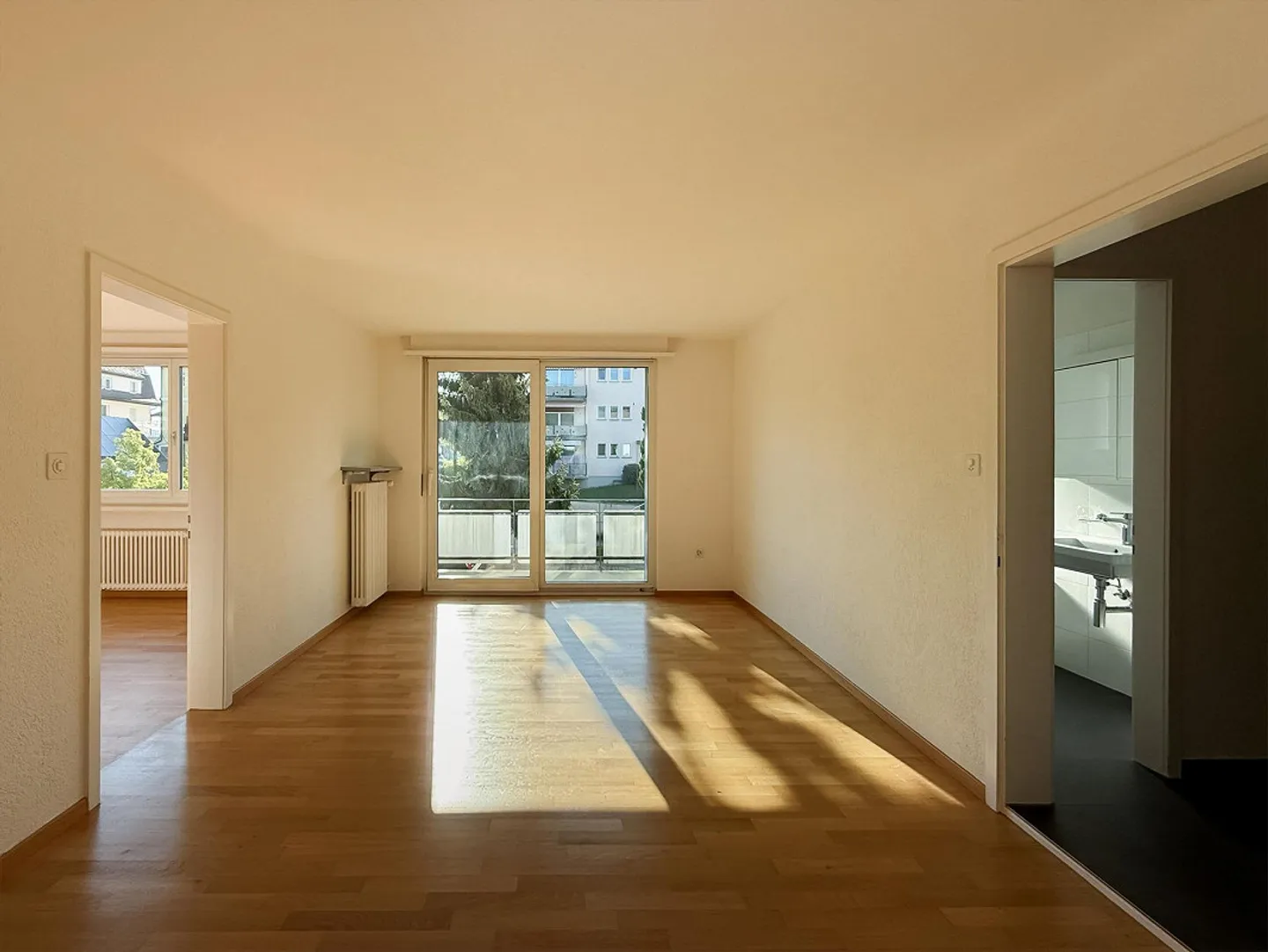 Renovierte Wohnung mit Balkon - Foto 2 von 9